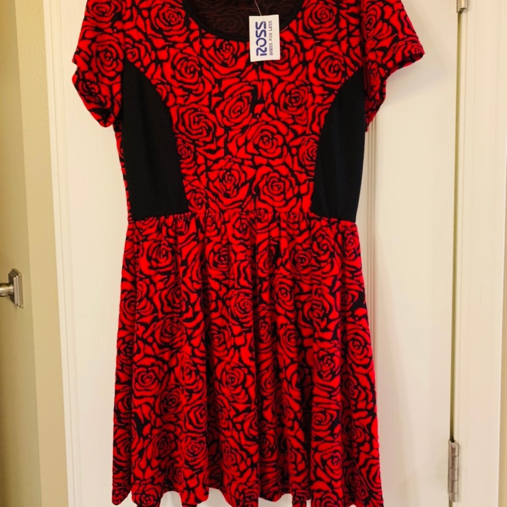 NWT: Rosey Red Dress